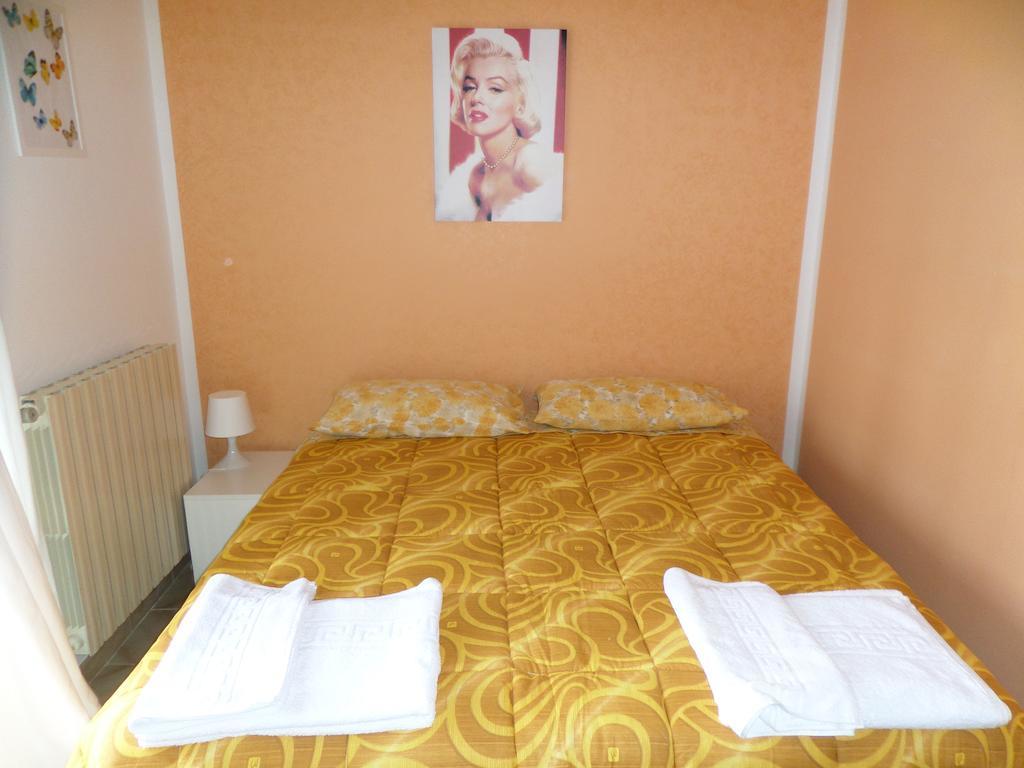 מרינו B&B Villino Lory חדר תמונה