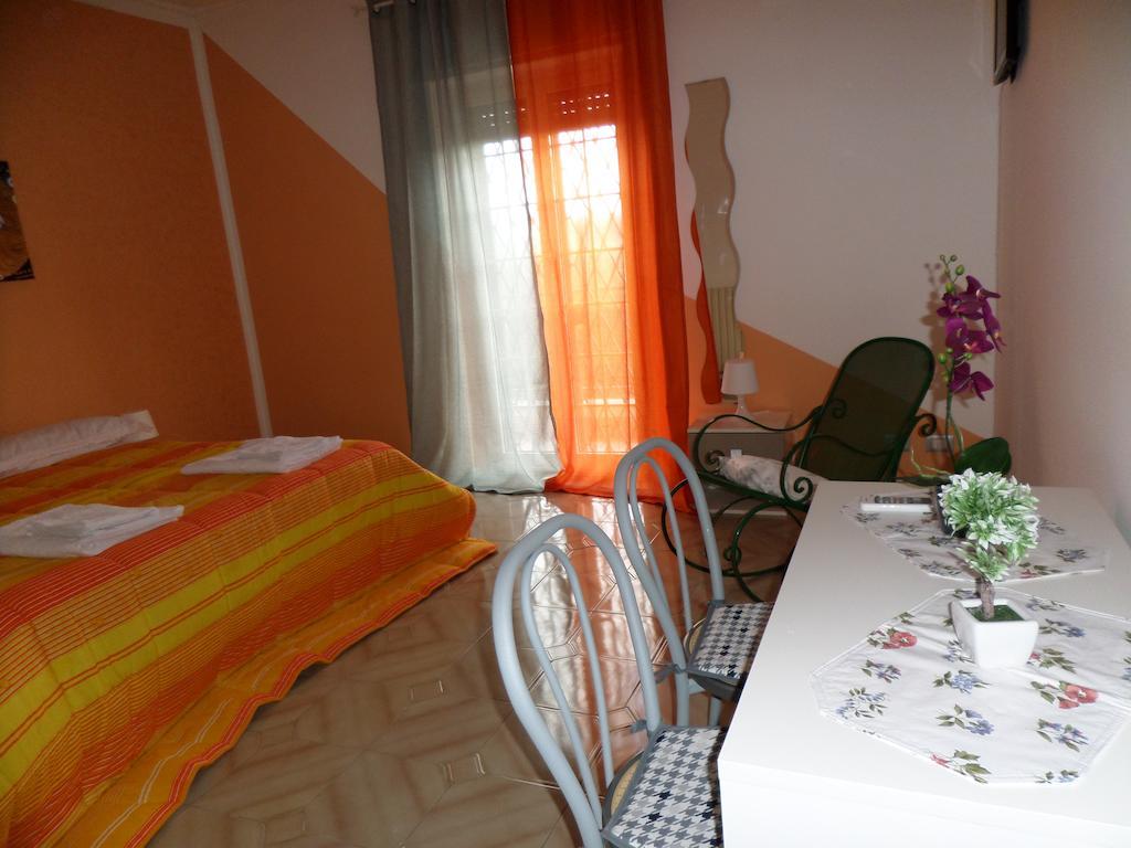 מרינו B&B Villino Lory מראה חיצוני תמונה