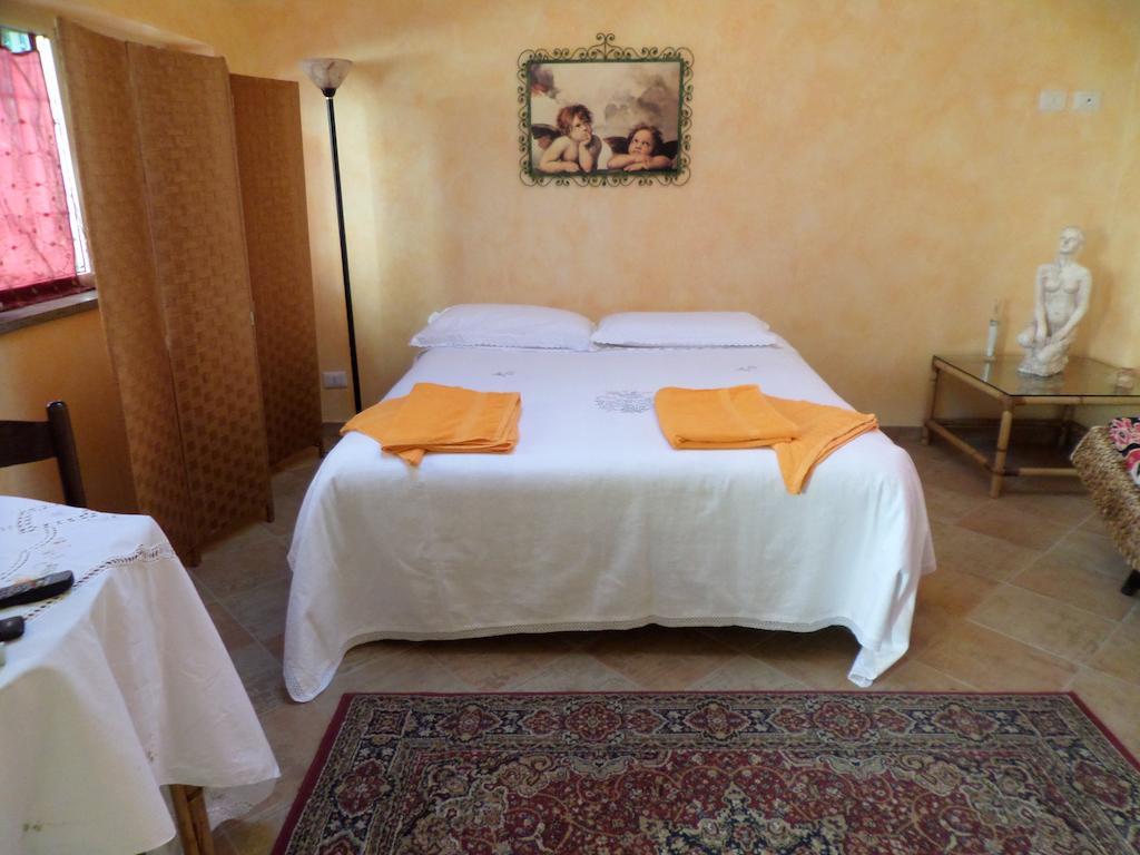 מרינו B&B Villino Lory חדר תמונה